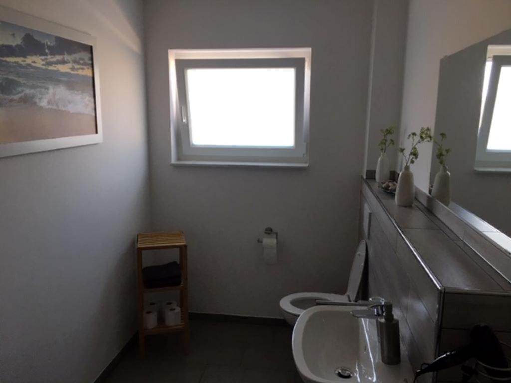 Gaeste Und Messezimmer Adelheidsdorf Bagian luar foto